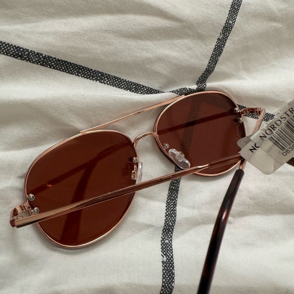 new with tag with slight imperfection ray ban sunglasses Nordstrom SAME DAY SHIP - Picture 3 of 4